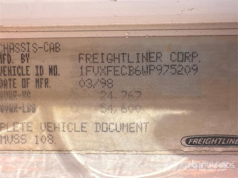 Freightliner FLD120 4000 gal 6x4 Water Truck (Inoperable) Camiones cisterna