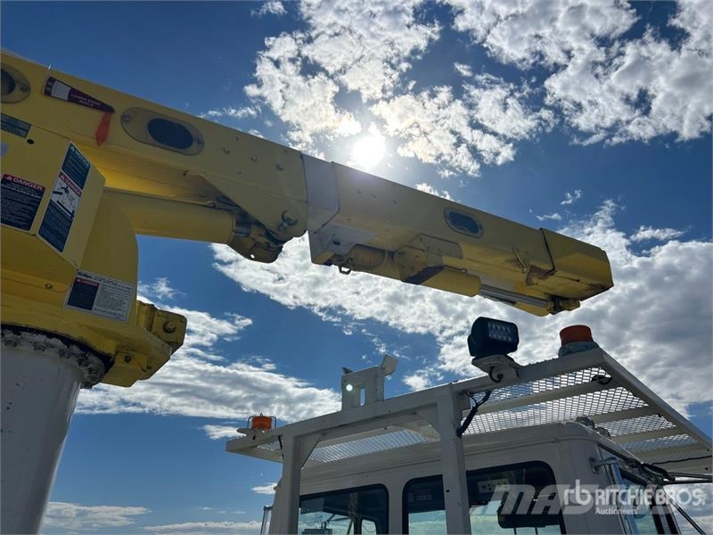 Freightliner L37MR 37 ft on Freightliner FL 70 4x2 Bucket Truck 트럭 탑재 고소작업대
