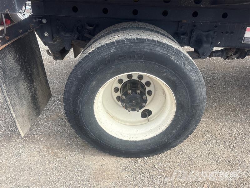 Freightliner M2 102 4x2 S/A Dump Truck Kiper kamioni