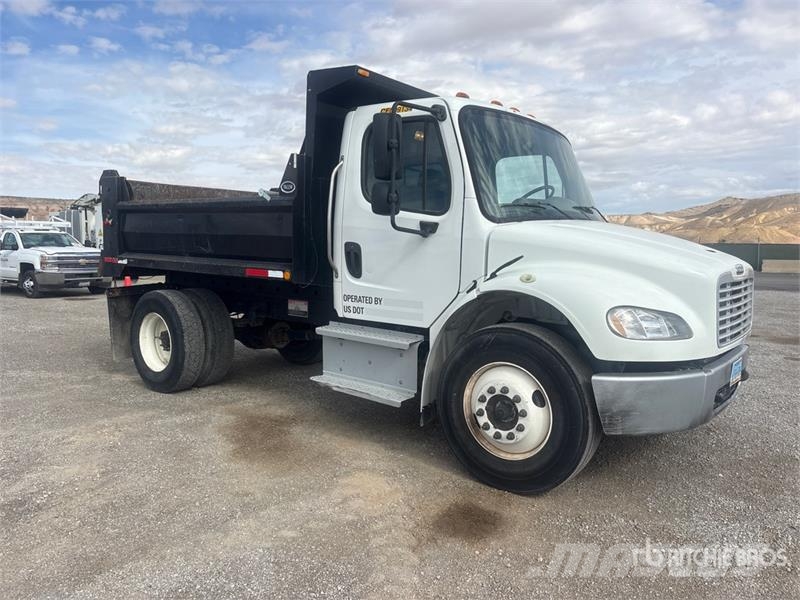 Freightliner M2 102 4x2 S/A Dump Truck Kiper kamioni