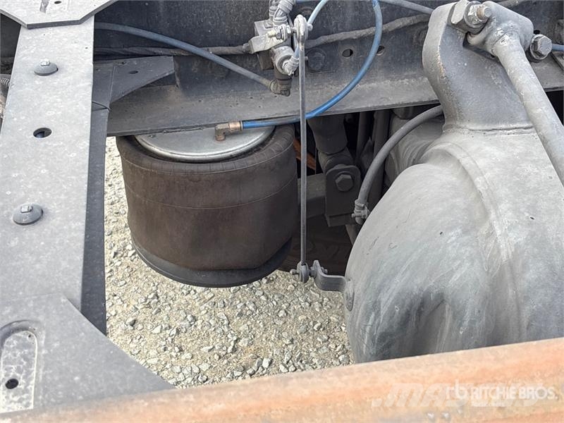 Freightliner M2 106 캐빈 및 인테리어