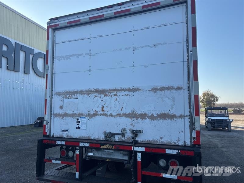 Freightliner M2 106 溫控卡車
