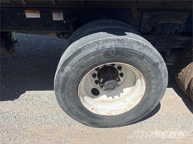 Freightliner M2 106 Kiper tovornjaki