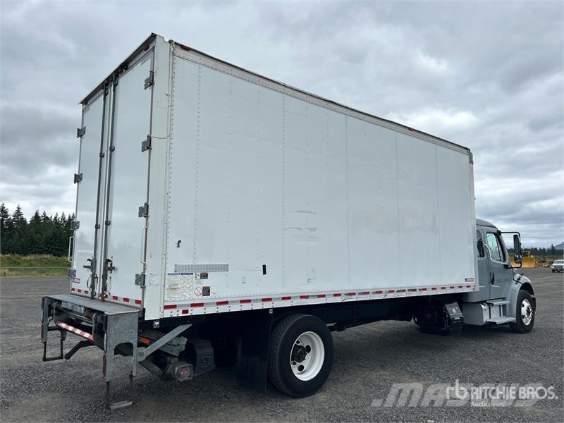 Freightliner M2 106 Kühlkoffer