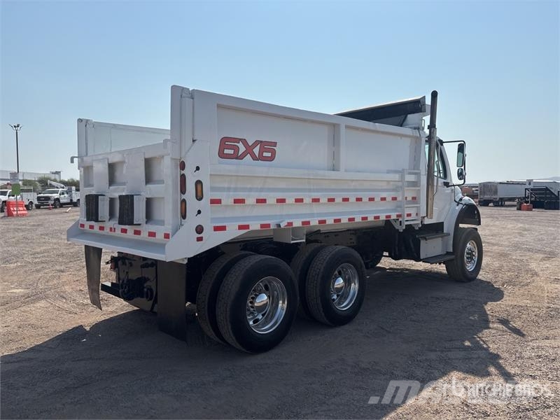 Freightliner M2 106 Kiper tovornjaki