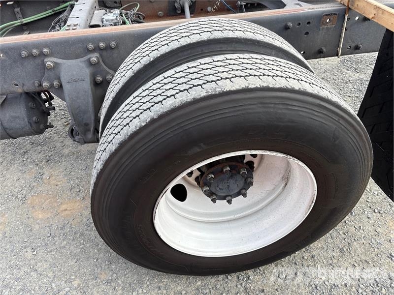 Freightliner M2 106 캐빈 및 인테리어