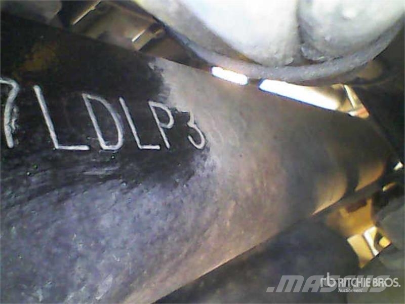 Freightliner M2 106 Camiones de cama baja