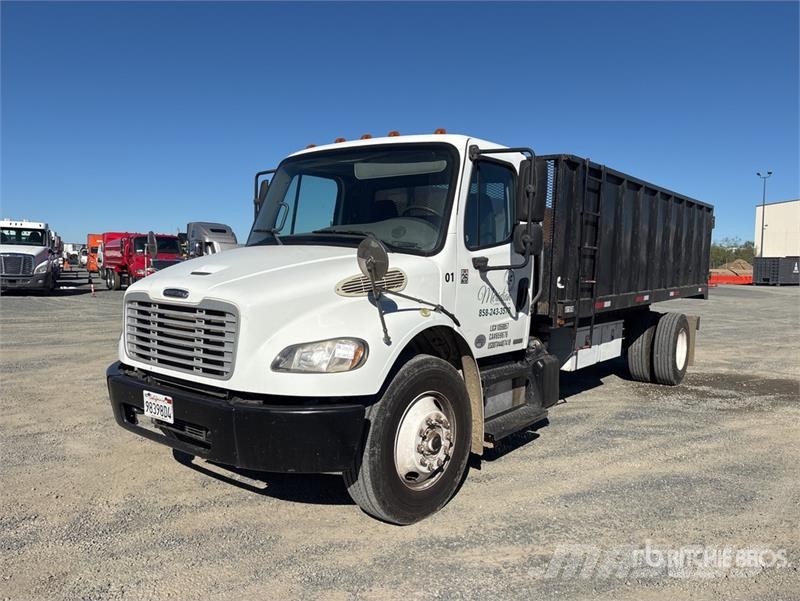 Freightliner M2 106 Camiões basculantes