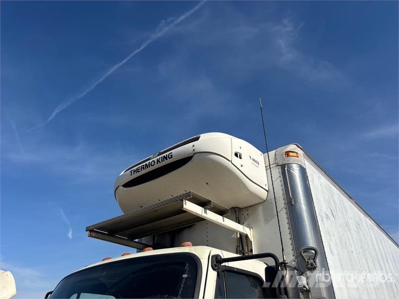 Freightliner M2 106 Kravas automašīnas - refrižeratori