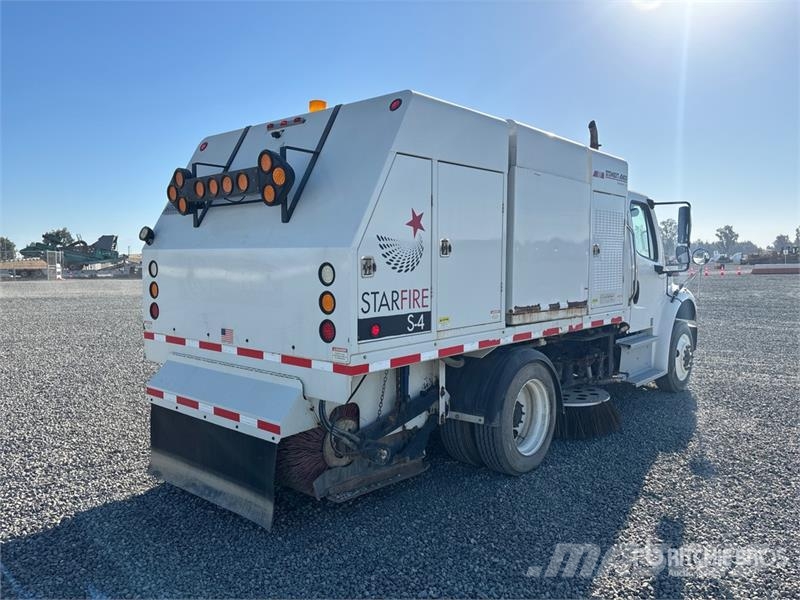 Freightliner M2 106 Pometalni stroji