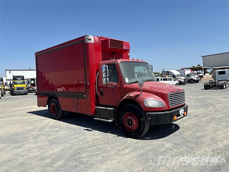 Freightliner M2 106 شاحنات بدرجة حرارة قابلة للضبط