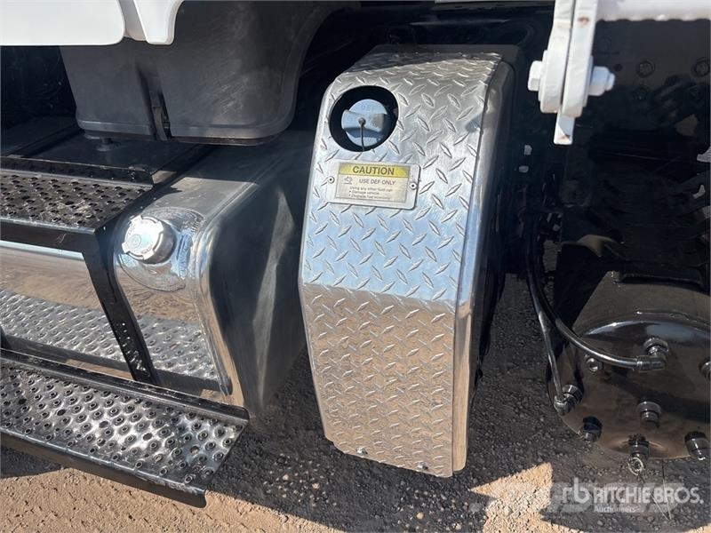 Freightliner M2 106 Kiper tovornjaki