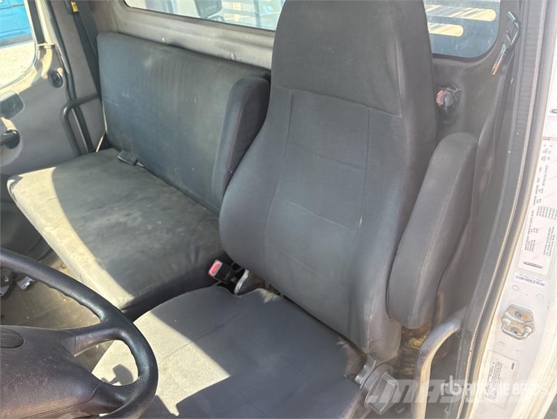 Freightliner M2 106 Camiones plataforma