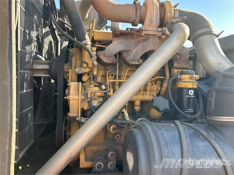 Freightliner M2 106 Pometalni stroji