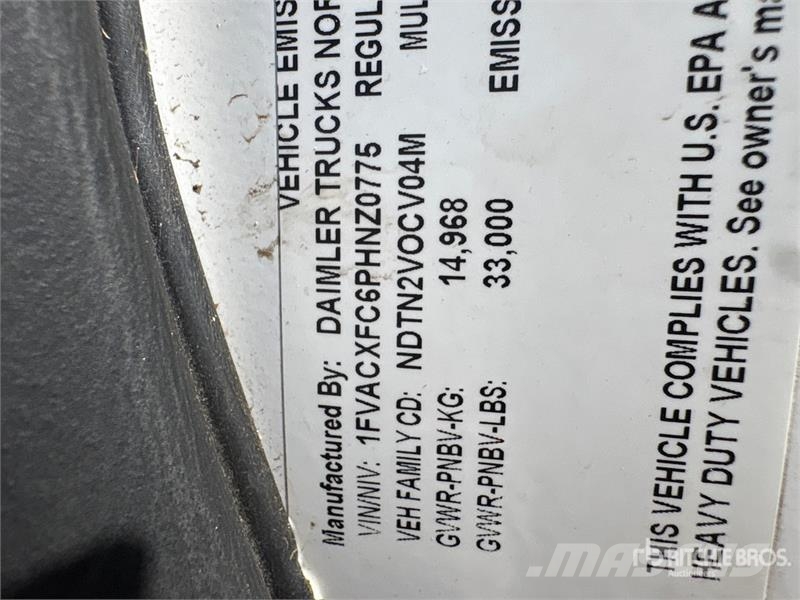 Freightliner M2 106 Εναέριες πλατφόρμες τοποθετημένες σε φορτηγό