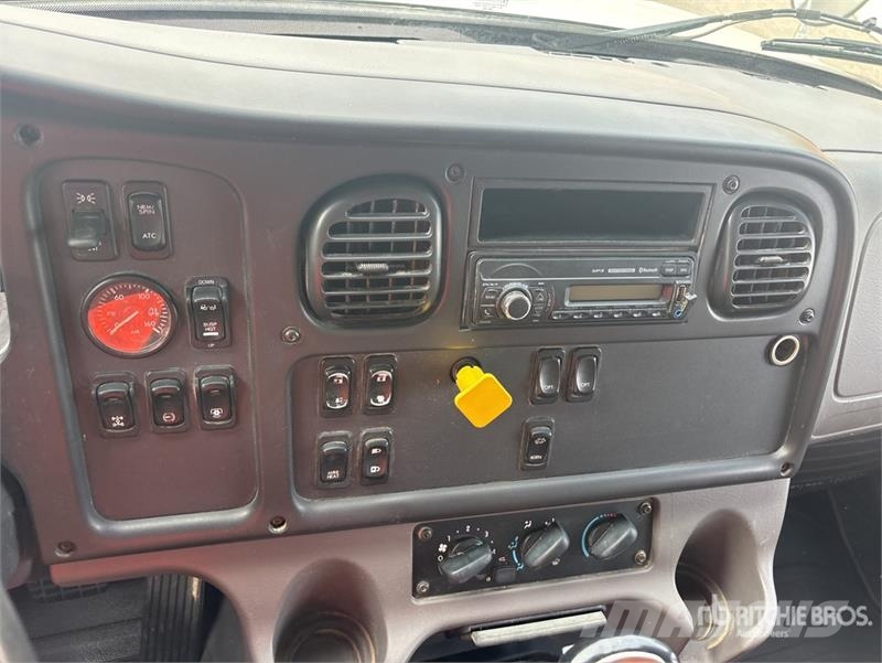 Freightliner M2 106 Tipper trucks