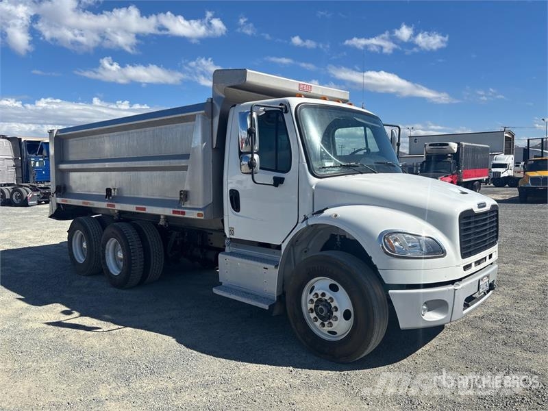 Freightliner M2 106 Wywrotki