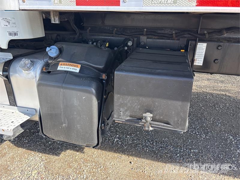 Freightliner M2 106 Isotermos y frigoríficos