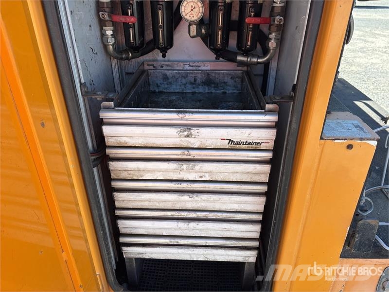 Freightliner M2 106 Kommunal-Sonderfahrzeuge