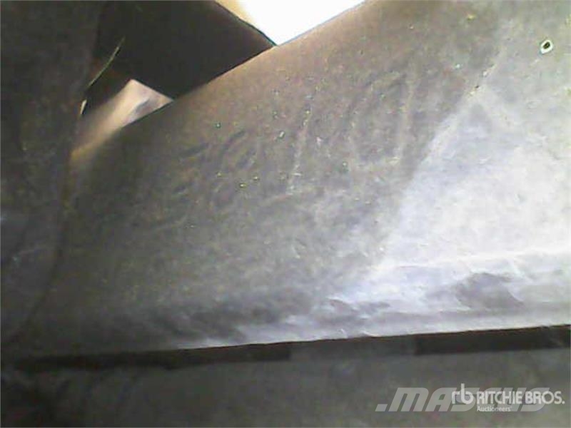 Freightliner M2 106 Cabins and interior