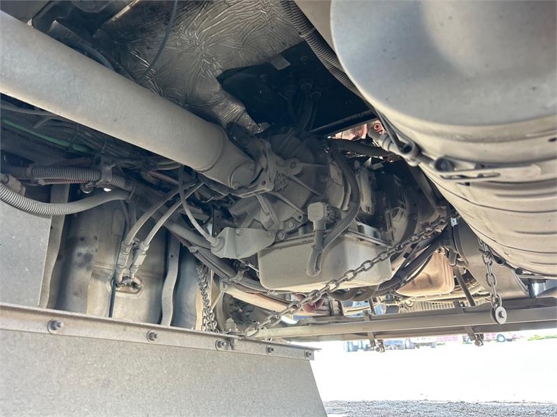 Freightliner M2 106 Pometalni stroji