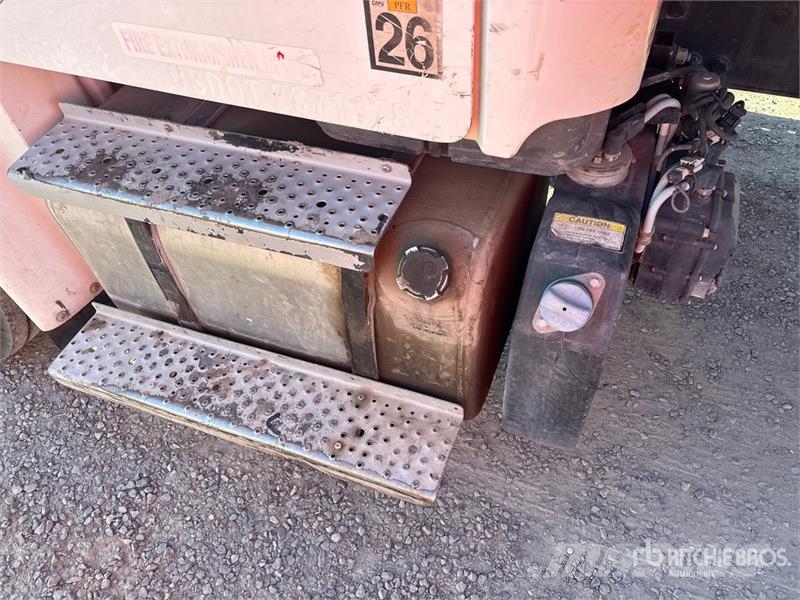 Freightliner M2 106 Kiper tovornjaki