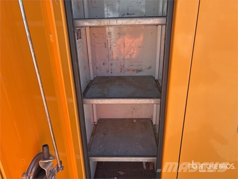 Freightliner M2 106 Kommunal-Sonderfahrzeuge