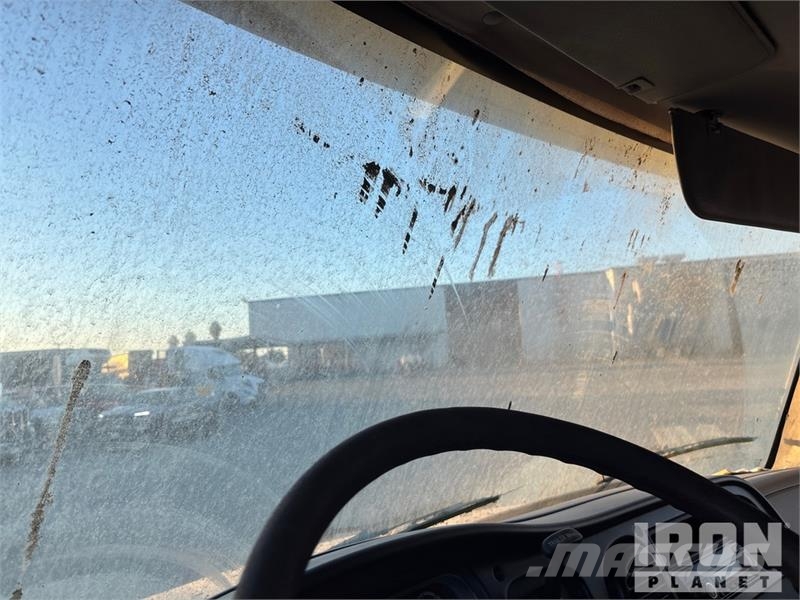 Freightliner M2 106 Kipper