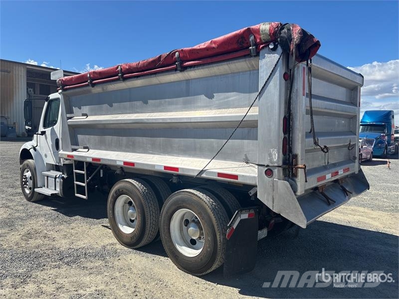 Freightliner M2 106 Wywrotki