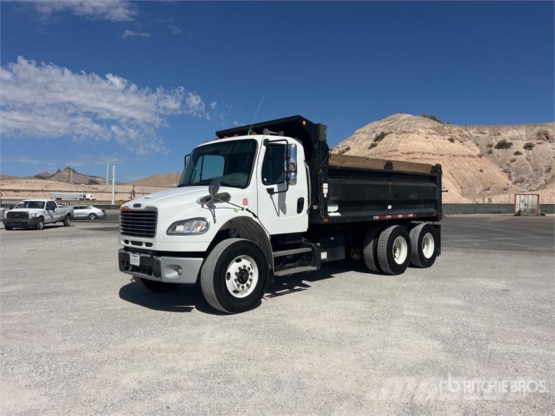 Freightliner M2 106 Kiper kamioni