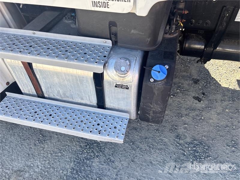 Freightliner M2 106 Wywrotki
