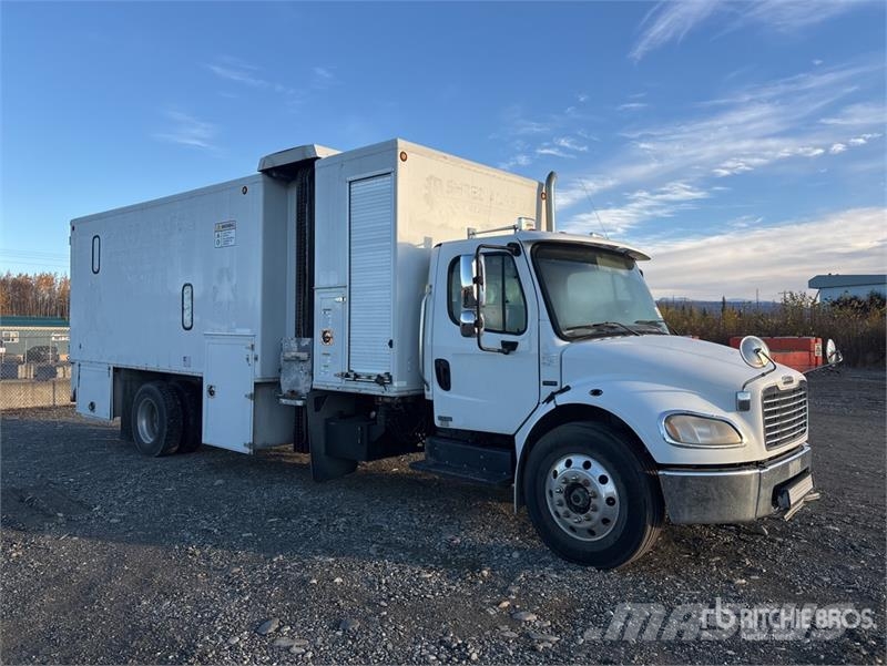 Freightliner M2 106 Ostali kamioni