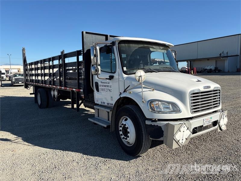 Freightliner M2 106 Kamioni sa otvorenim sandukom