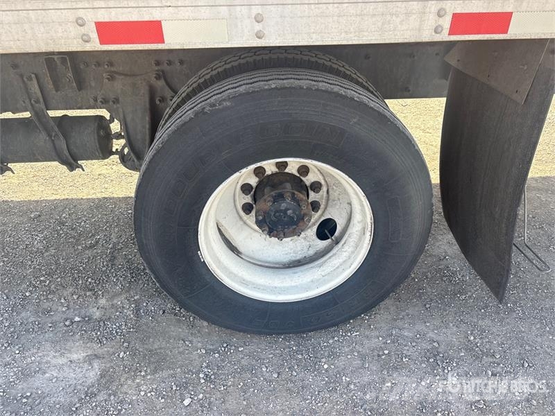 Freightliner M2 106 Camion Fourgon