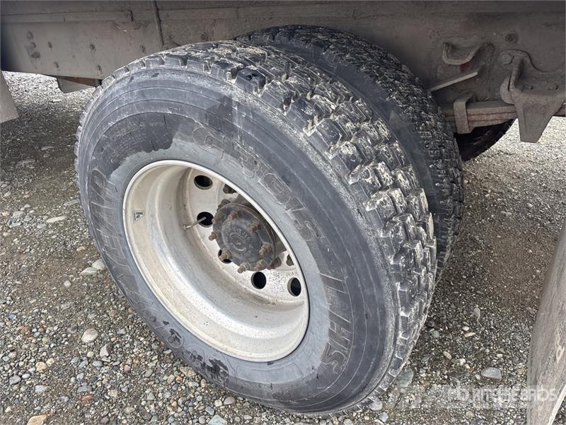 Freightliner M2 106 Ostali kamioni