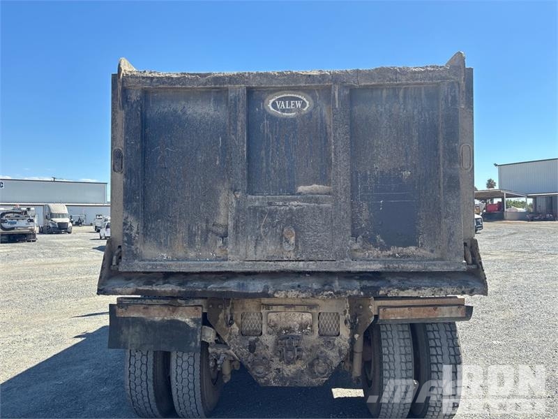 Freightliner M2 106 Kipper