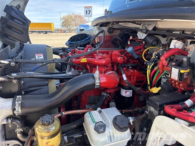 Freightliner M2 106 Isotermos y frigoríficos