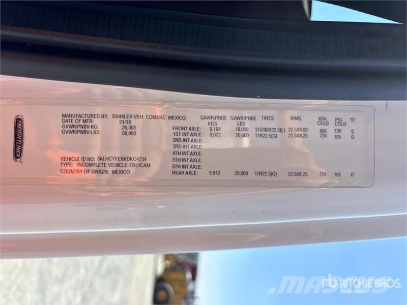 Freightliner M2 106 Cabinas