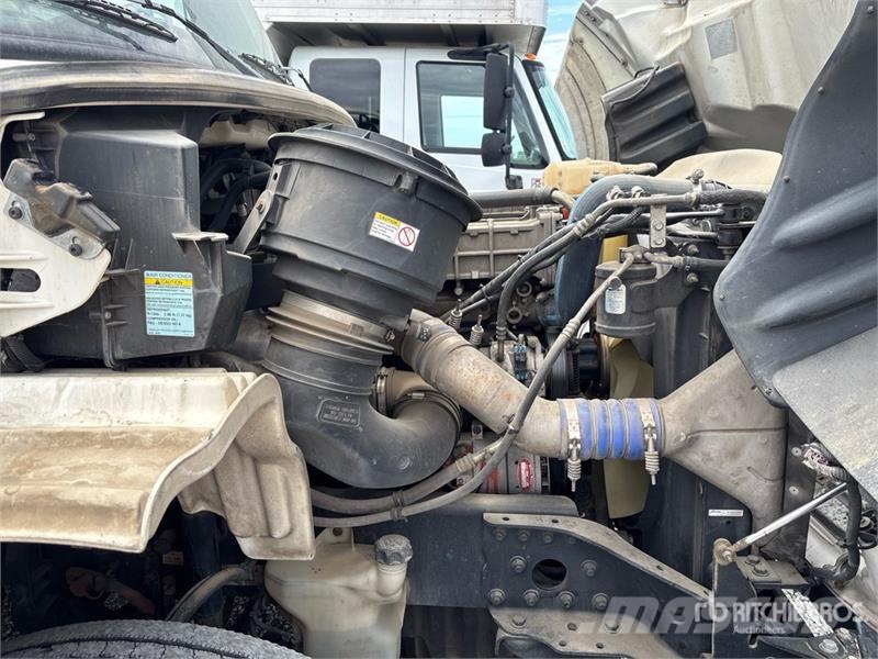 Freightliner M2 106 Prime Movers
