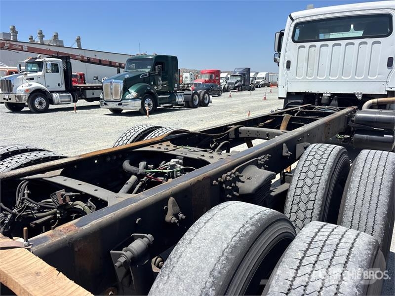 Freightliner M2 106 Cabinas