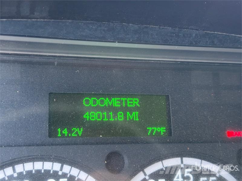 Freightliner M2 106 Камиони за почистване