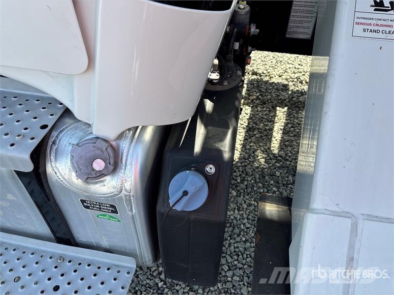 Freightliner M2 106 Εναέριες πλατφόρμες τοποθετημένες σε φορτηγό