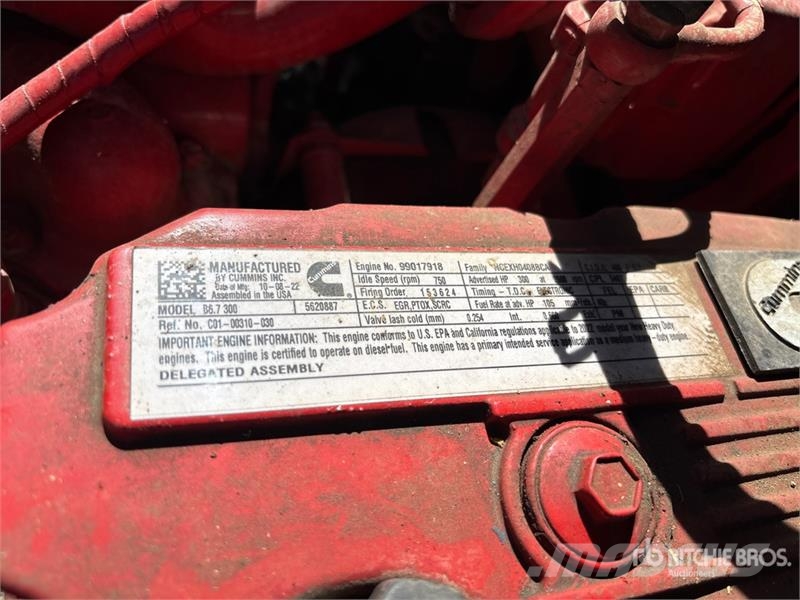 Freightliner M2 106 Εναέριες πλατφόρμες τοποθετημένες σε φορτηγό