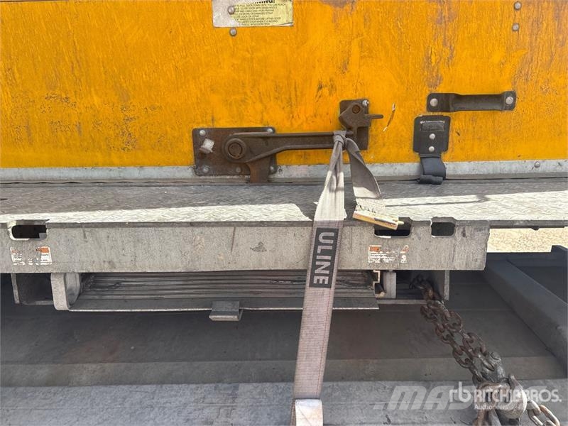 Freightliner M2 106 Camion Fourgon