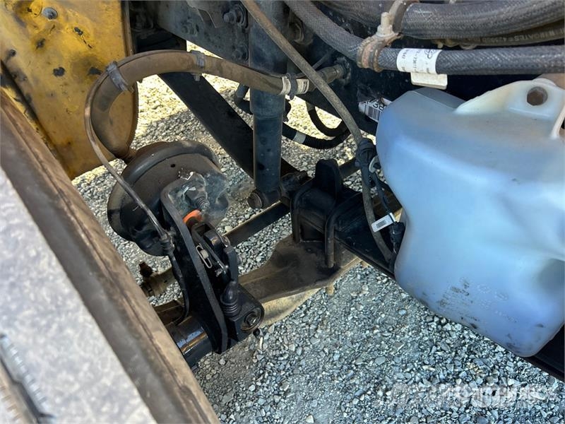 Freightliner M2 106 Camiones de cama baja