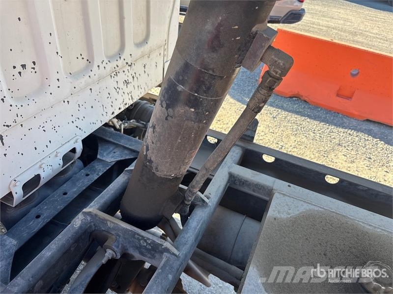 Freightliner M2 106 Kiper tovornjaki