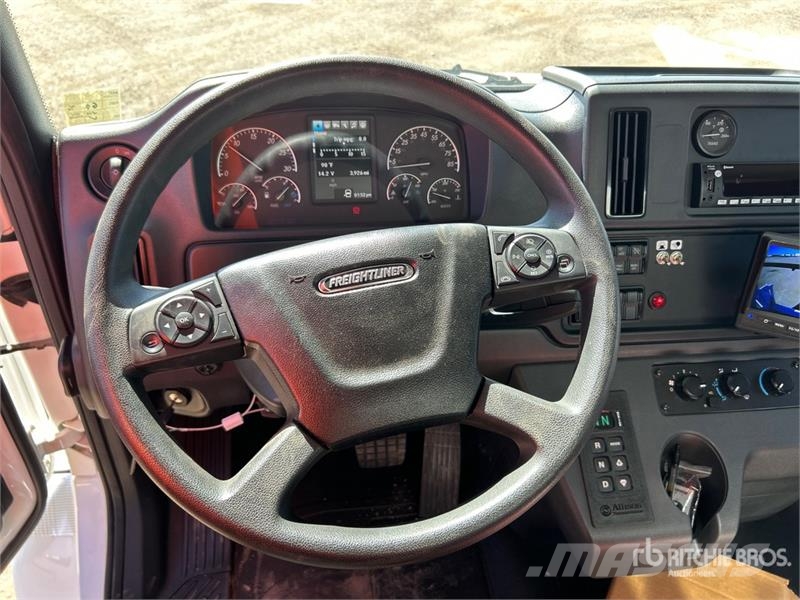 Freightliner M2 106 Мусоровозы