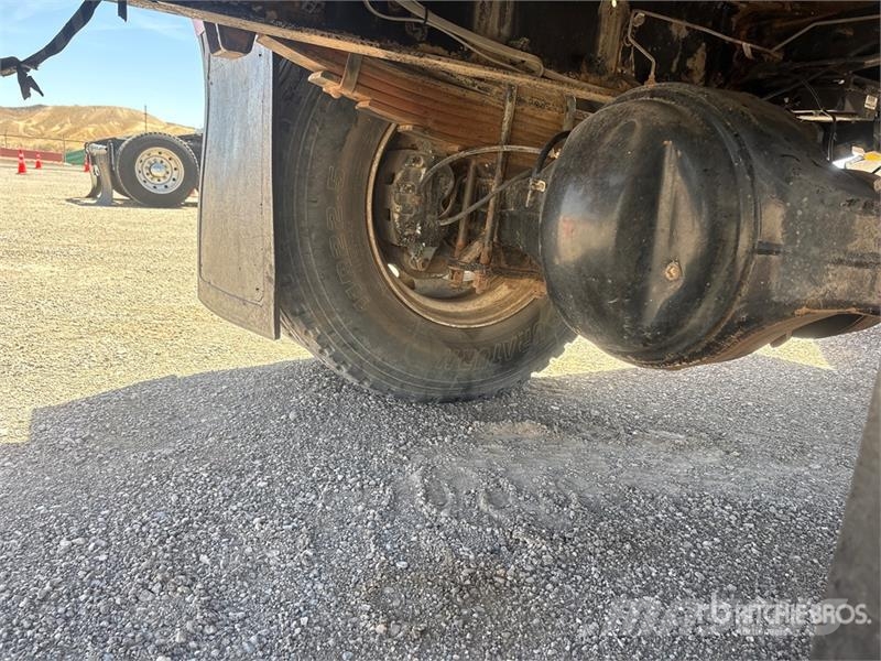 Freightliner M2 106 Kamioni za vodu