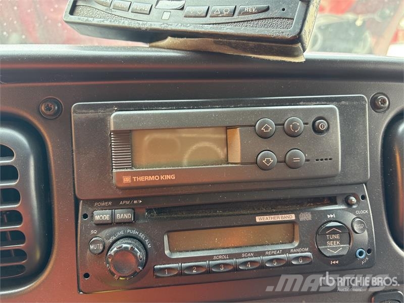 Freightliner M2 106 شاحنات بدرجة حرارة قابلة للضبط