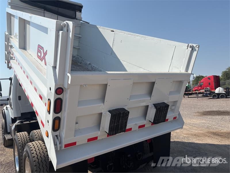 Freightliner M2 106 Kiper tovornjaki